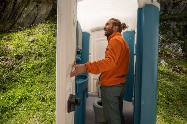 Best Portable toilet rental cost  in Roaming Shores, OH