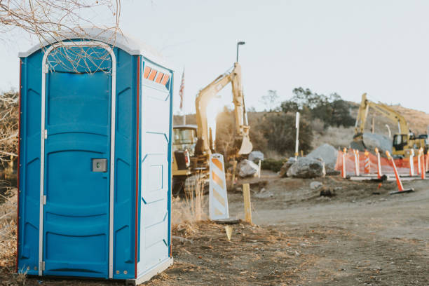 Affordable portable toilet rental in Roaming Shores, OH